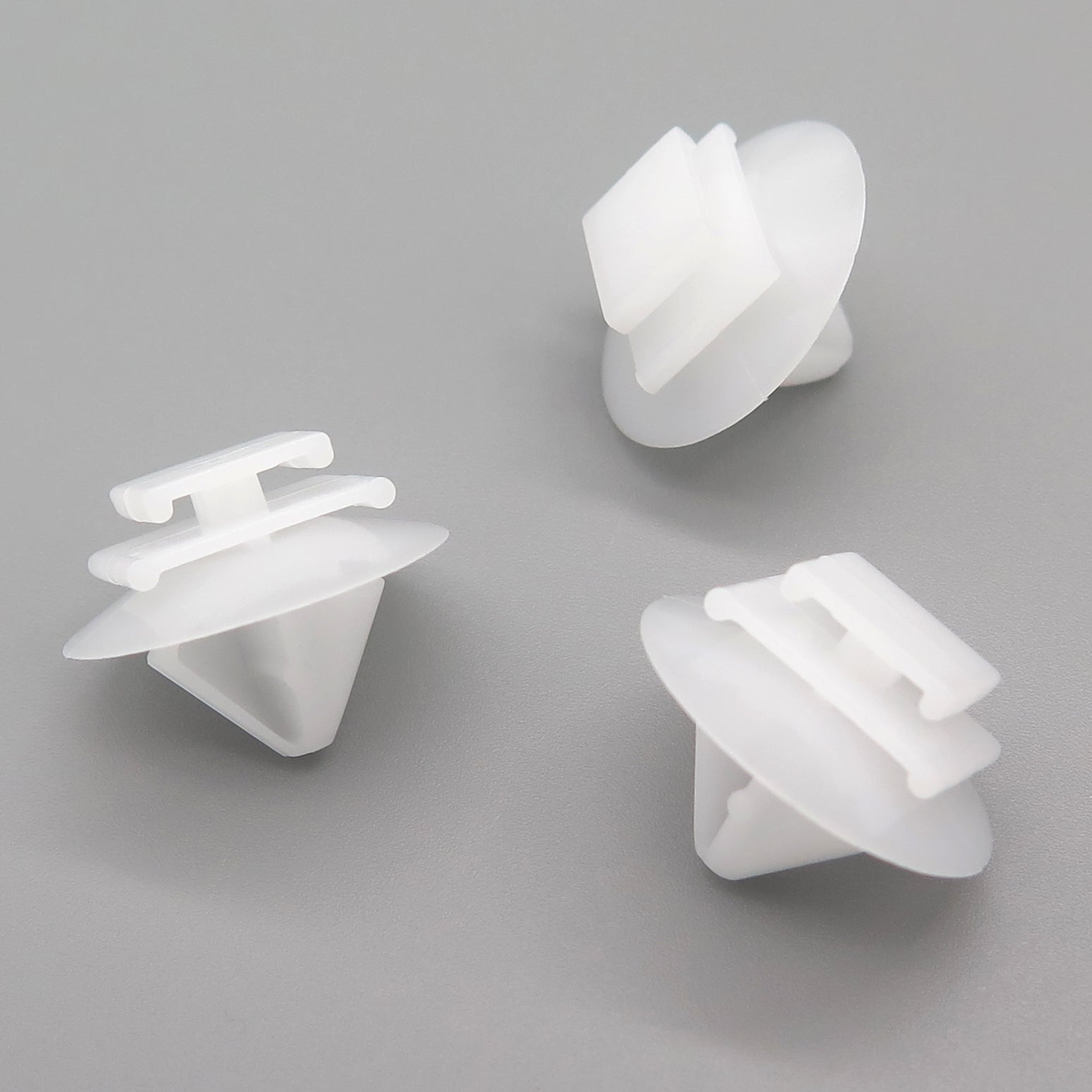 Exterior Door & Panel Trim Moulding Clip, White