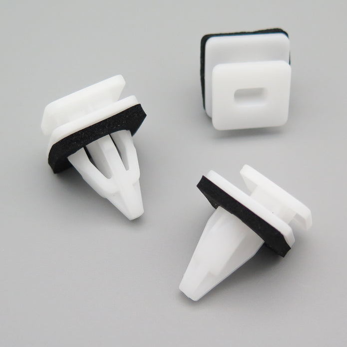 Plastic Trim & Moulding Clip, Sideskirts & Sill Mouldings
