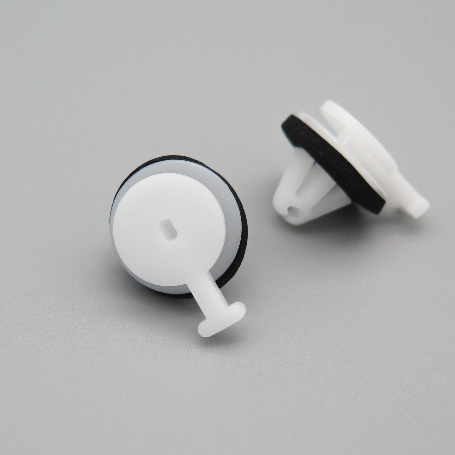 Moulding Clip with Stalk, Includes Sealing Washer - image 3