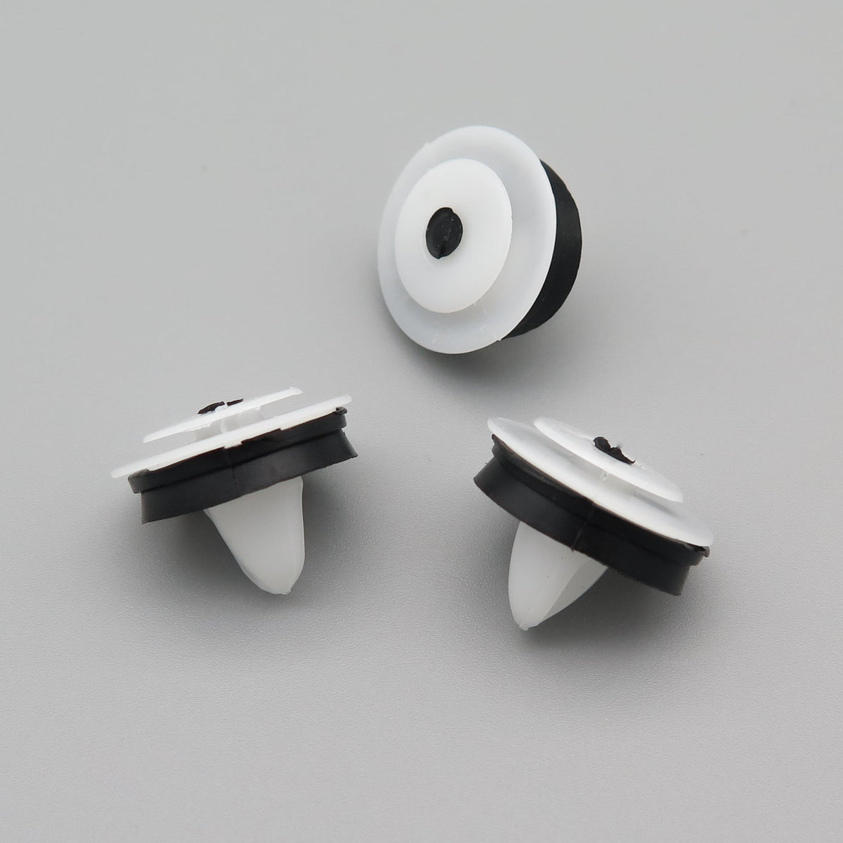 Side Moulding & Trim Cover Clip