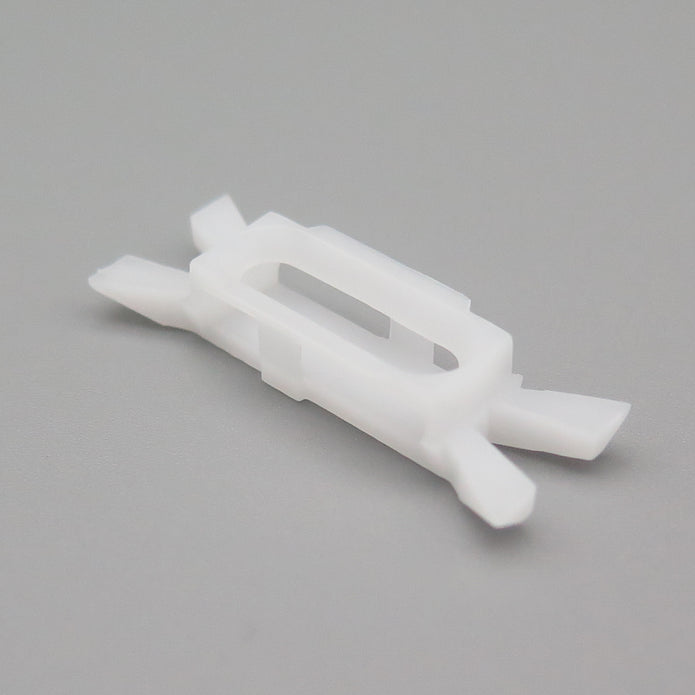Side Moulding Clips, White - image 3