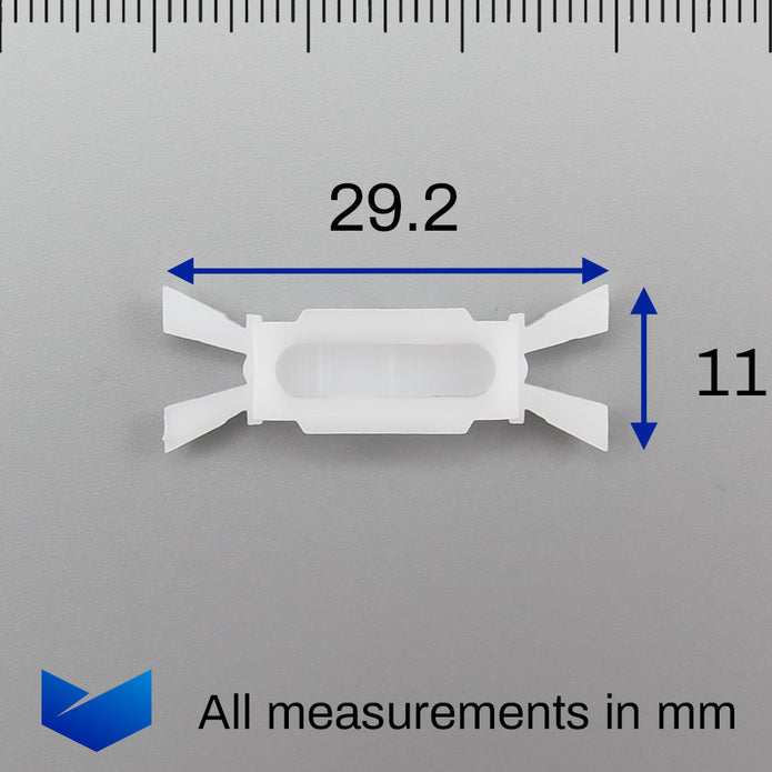 Side Moulding Clips, White - image 2