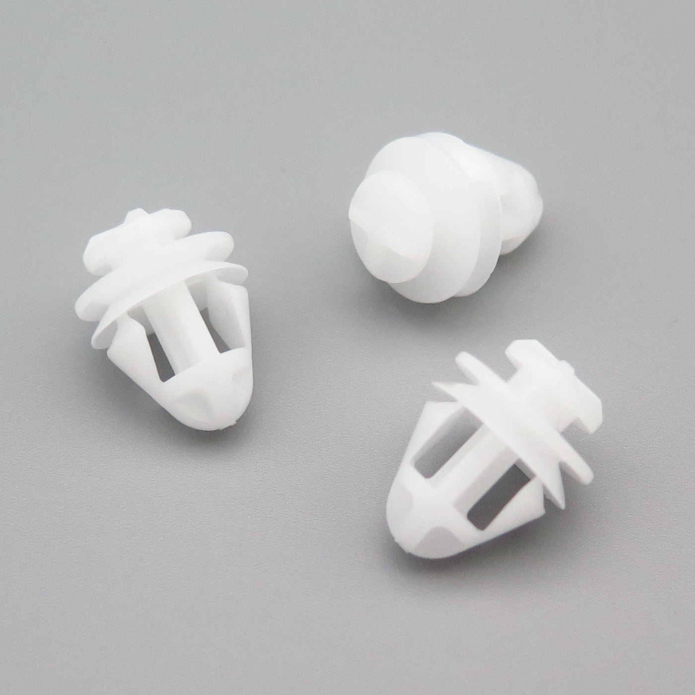 Trim Panel & Moulding Clip, White