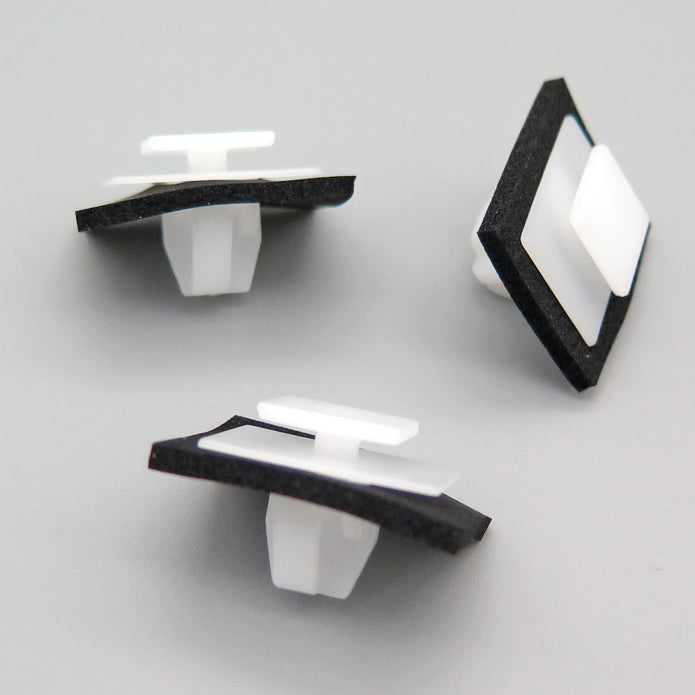 Trim Moulding Clip, White - image 3