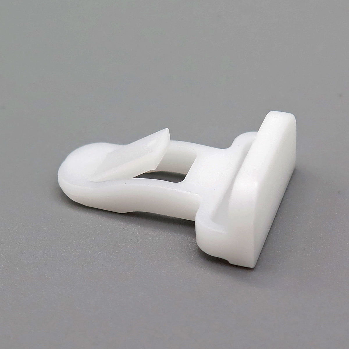 Trim Retaining Clip, White - image 3