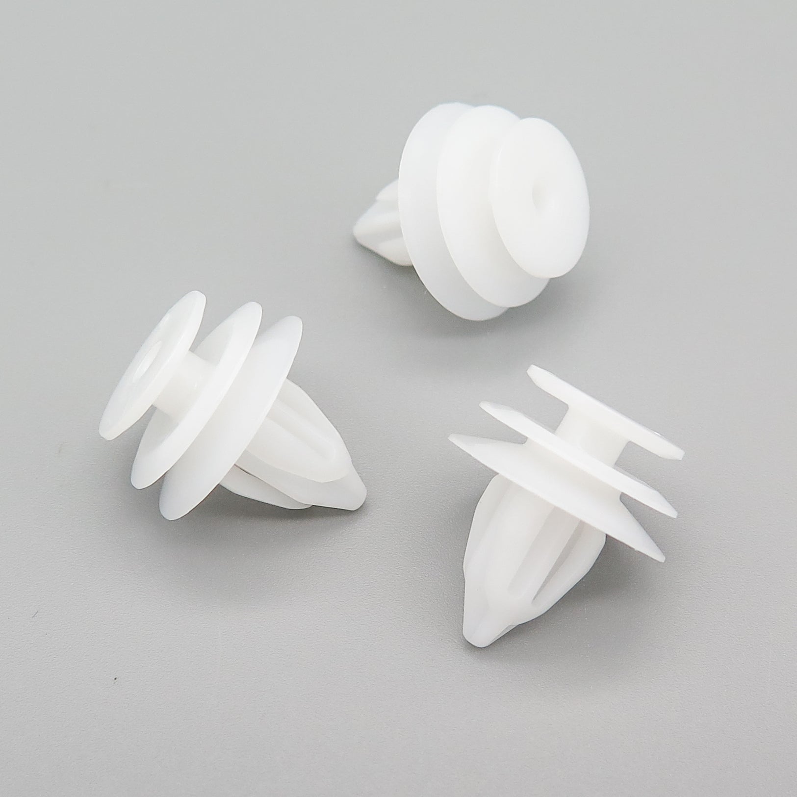 Trim Panel & Moulding Clip, White