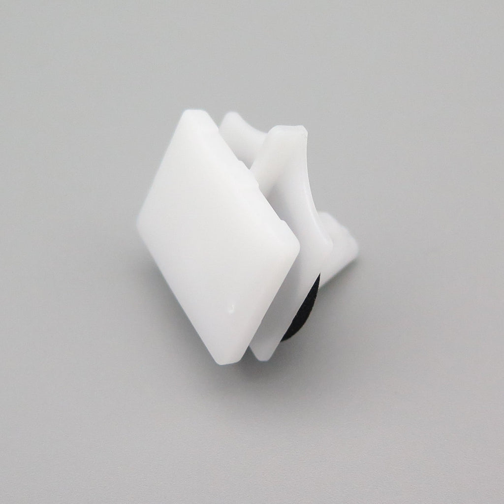 Side Moulding Clip, White - image 3