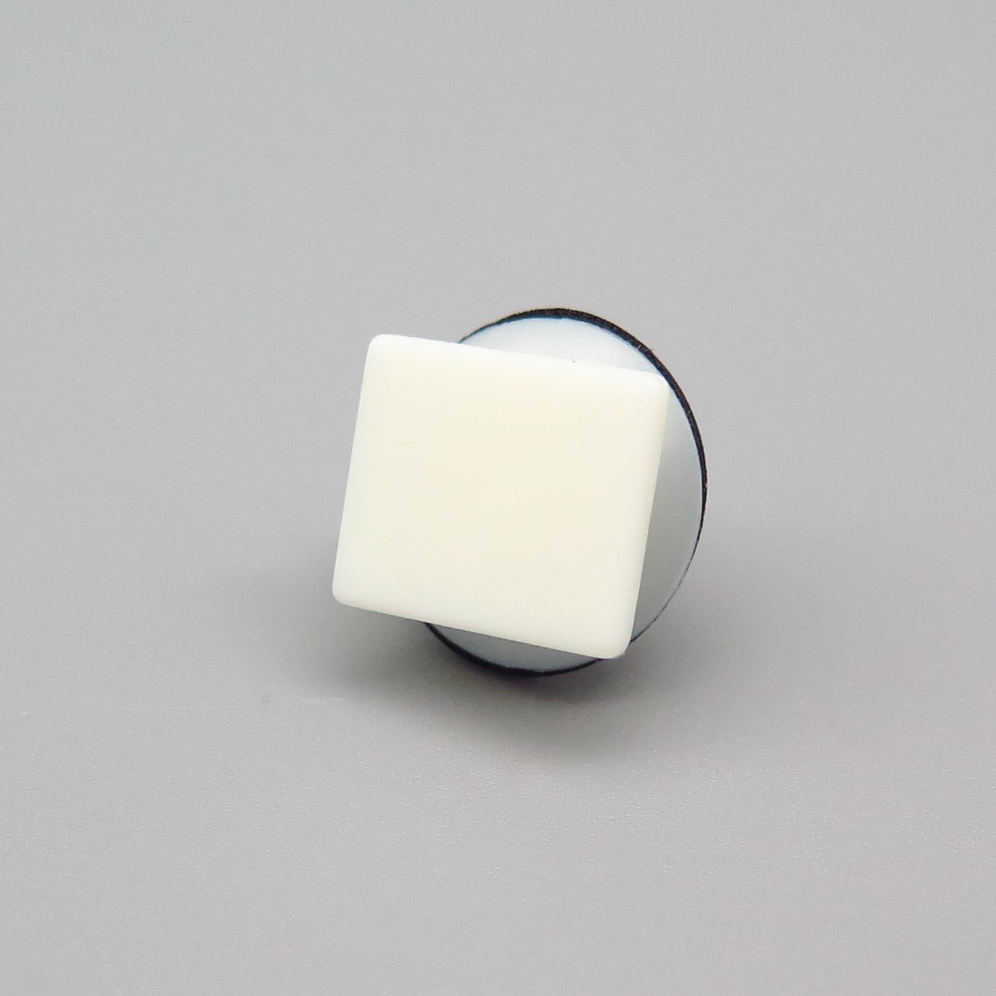 Hidden Trim Moulding Clip, White with Washer - image 2