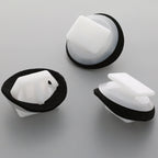 Skirt Moulding Clip, White with Washer