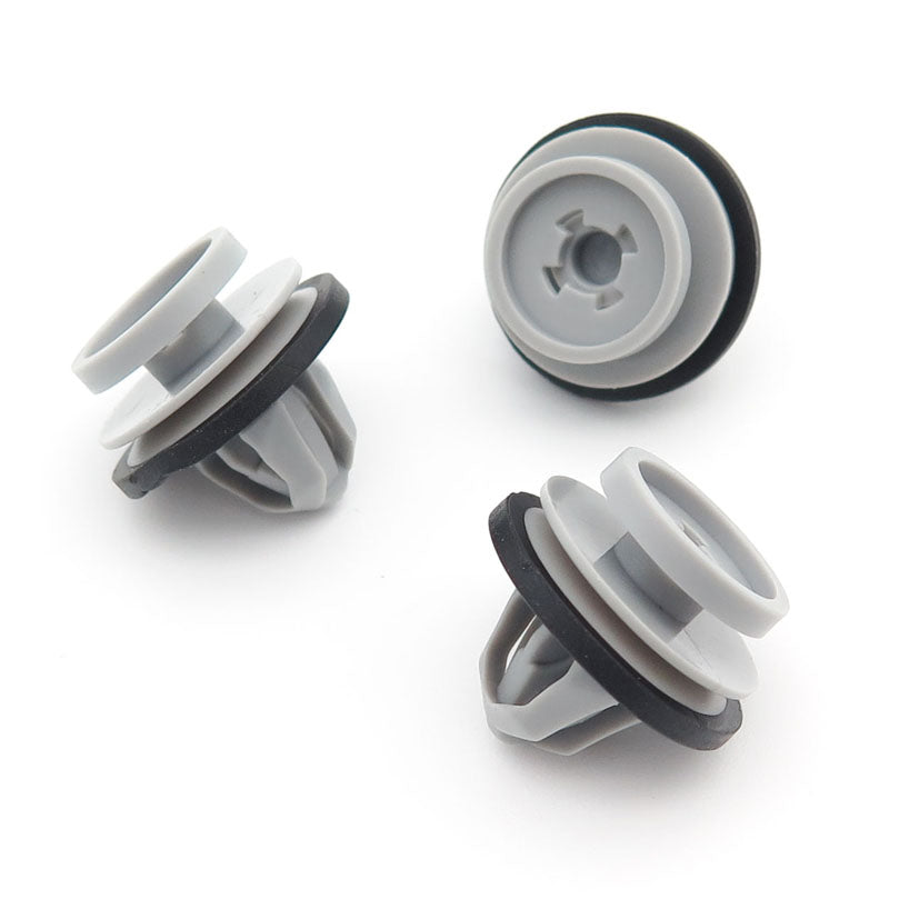 Plastic Trim Panel Clip, Grey
