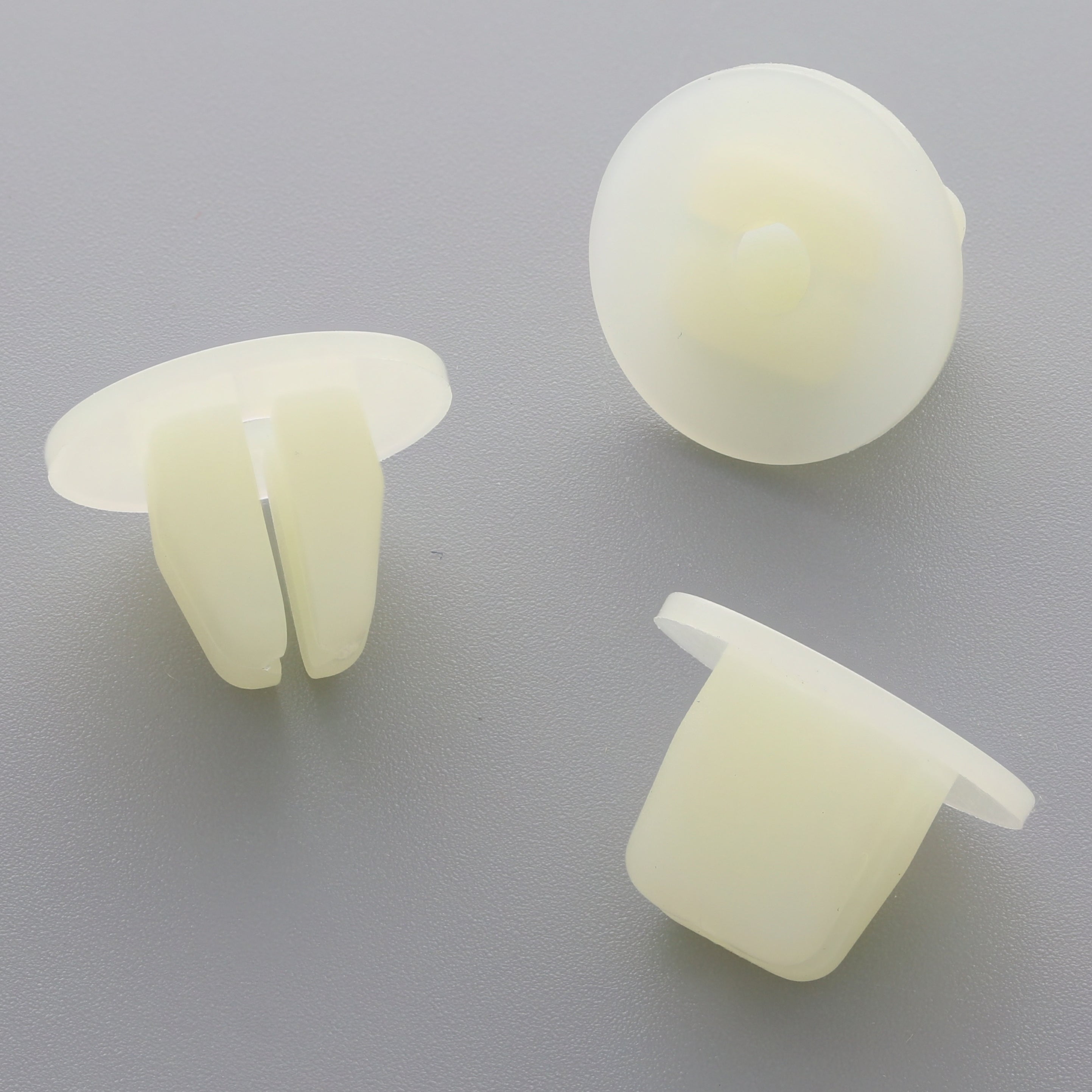 Screw Grommet, White