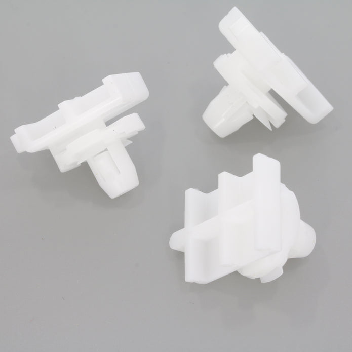 Side Skirt & Sill Moulding Clip, White