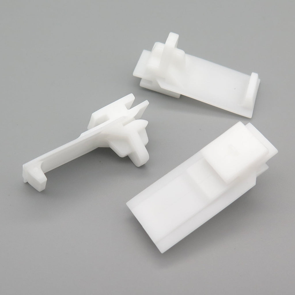 Body Moulding Trim Clip, White