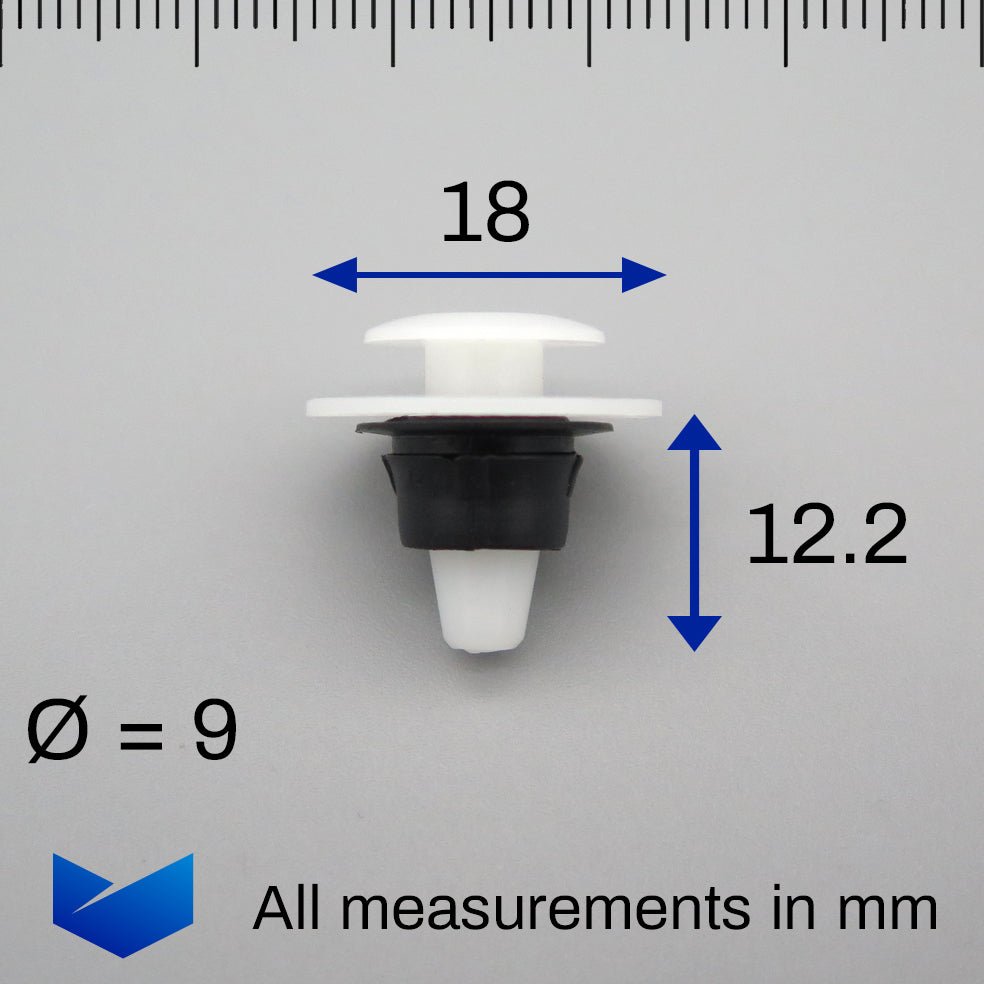 Trim Panel Moulding Clip - image 2