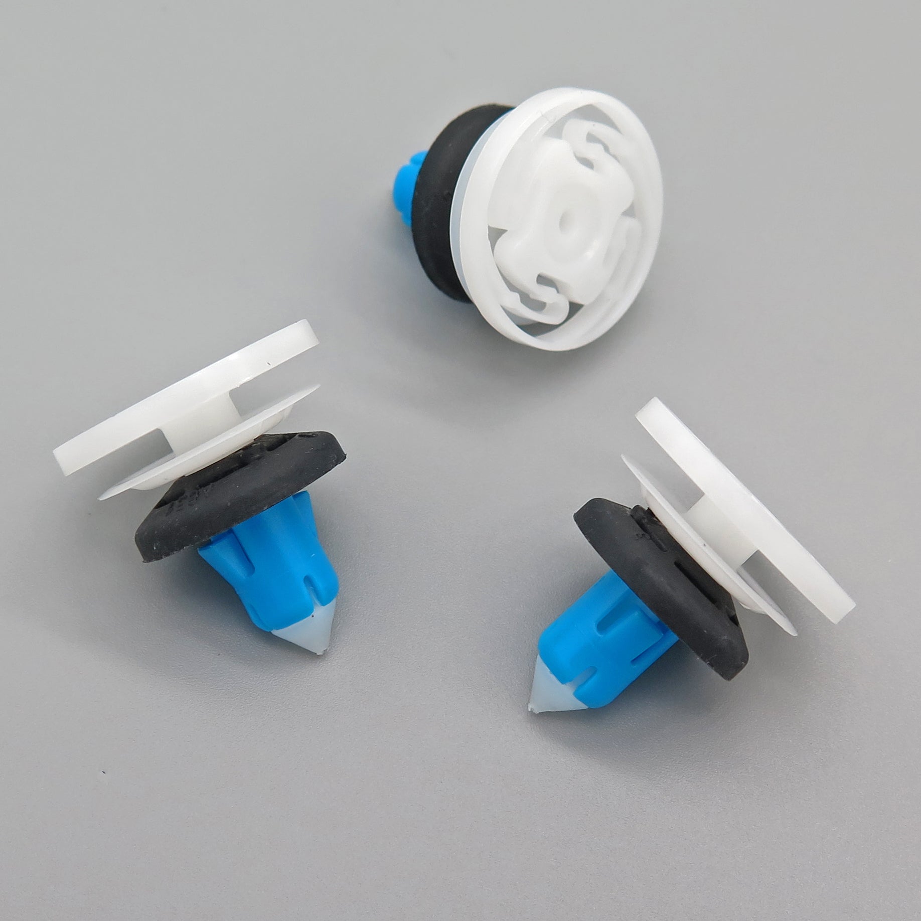 Trim Panel Moulding Clip, White