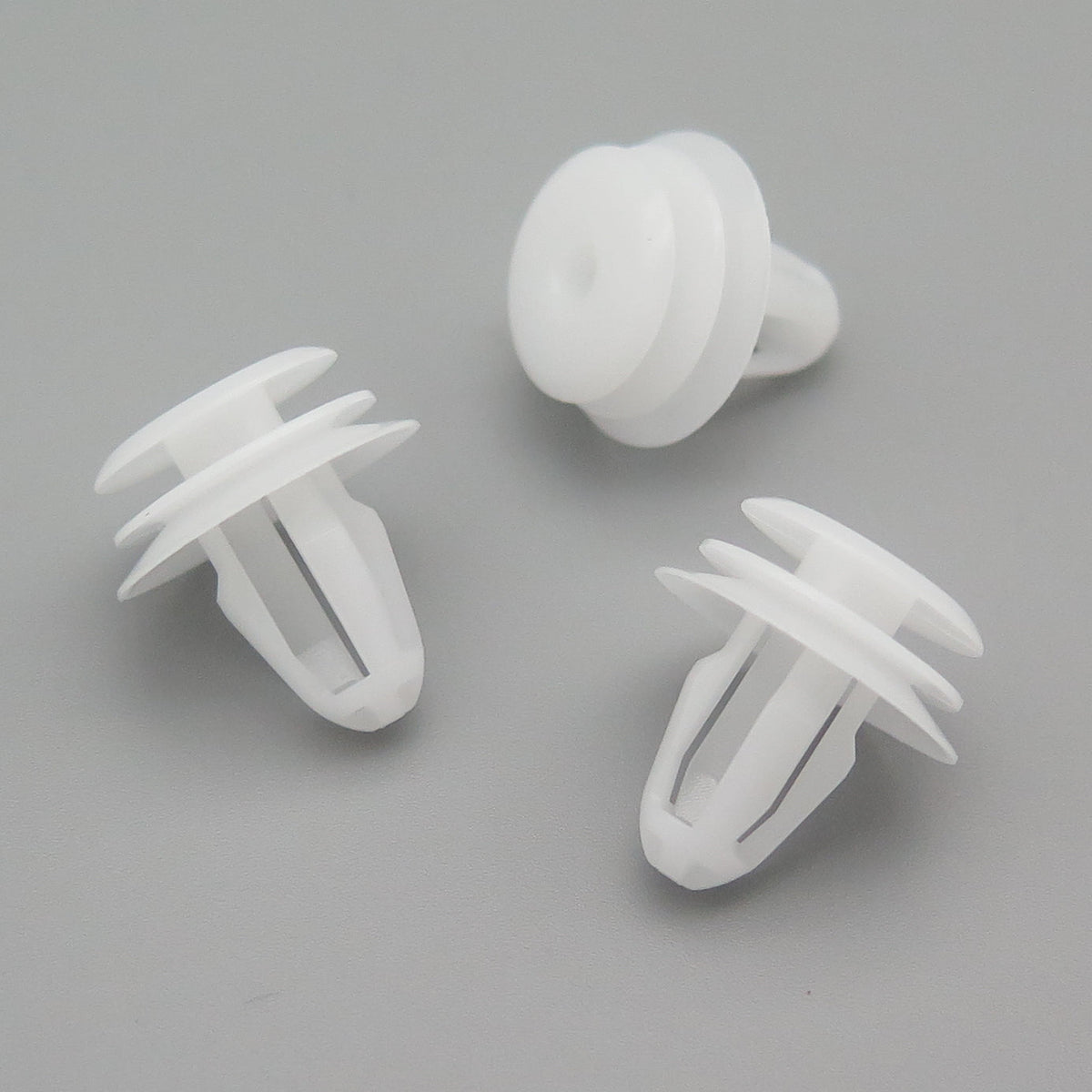 Trim panel Retaining Clip, White with Washer
