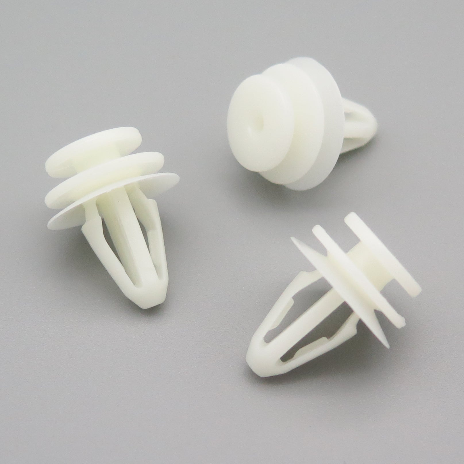 Trim Panel & Moulding Clip, White