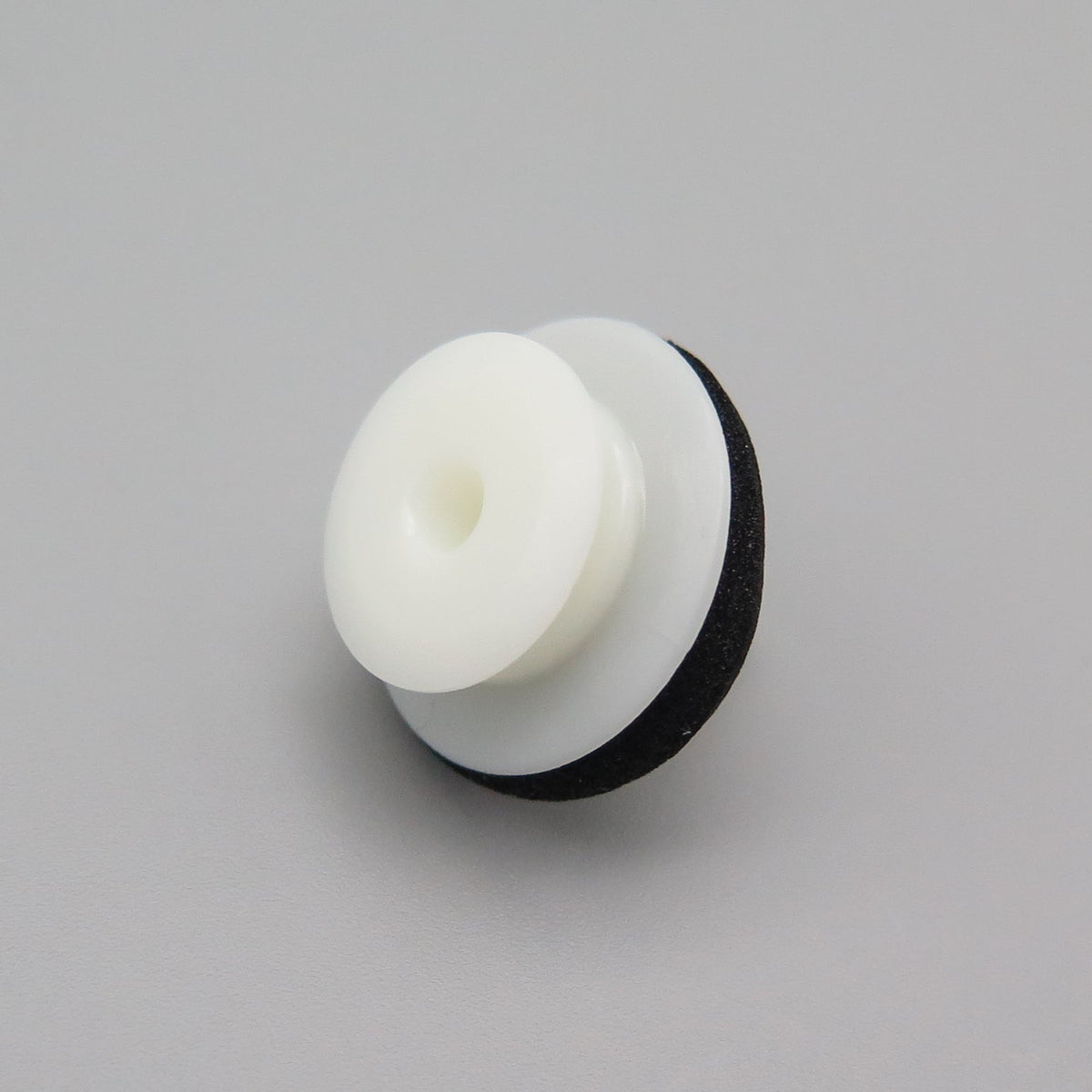 Exterior Side Moulding & Trim Clip, White with Washer - image 3