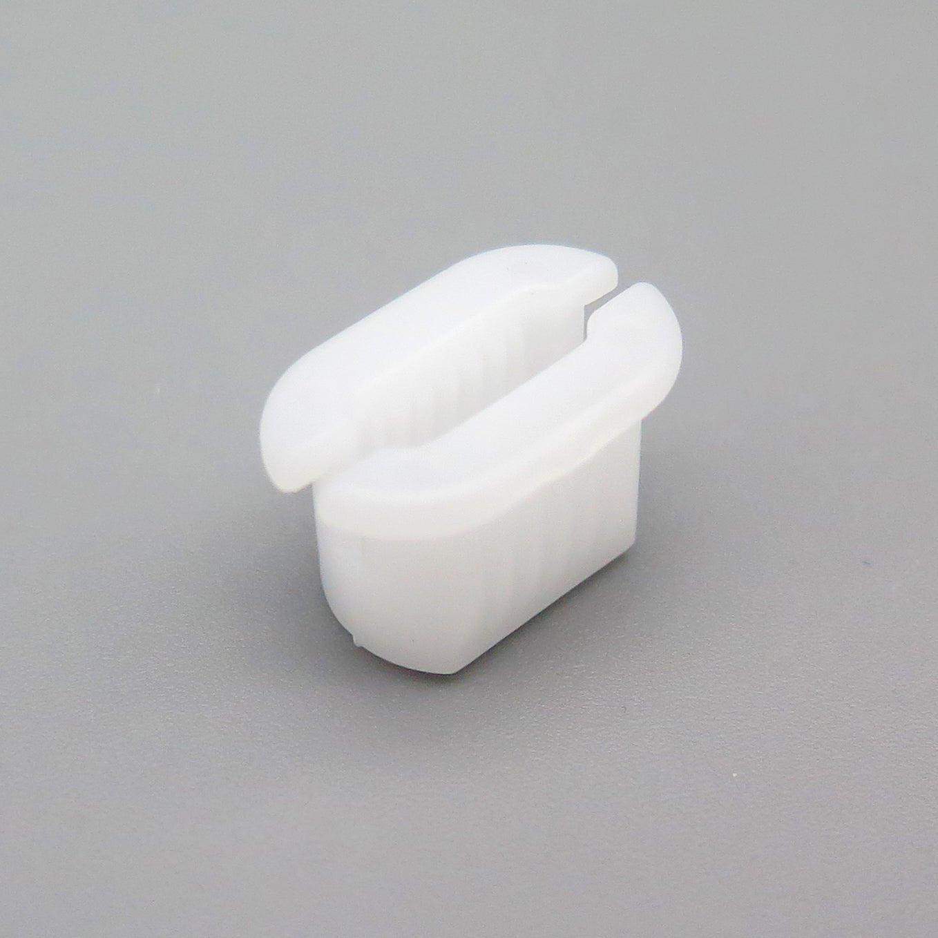 Mounting Grommet, Oval - image 3