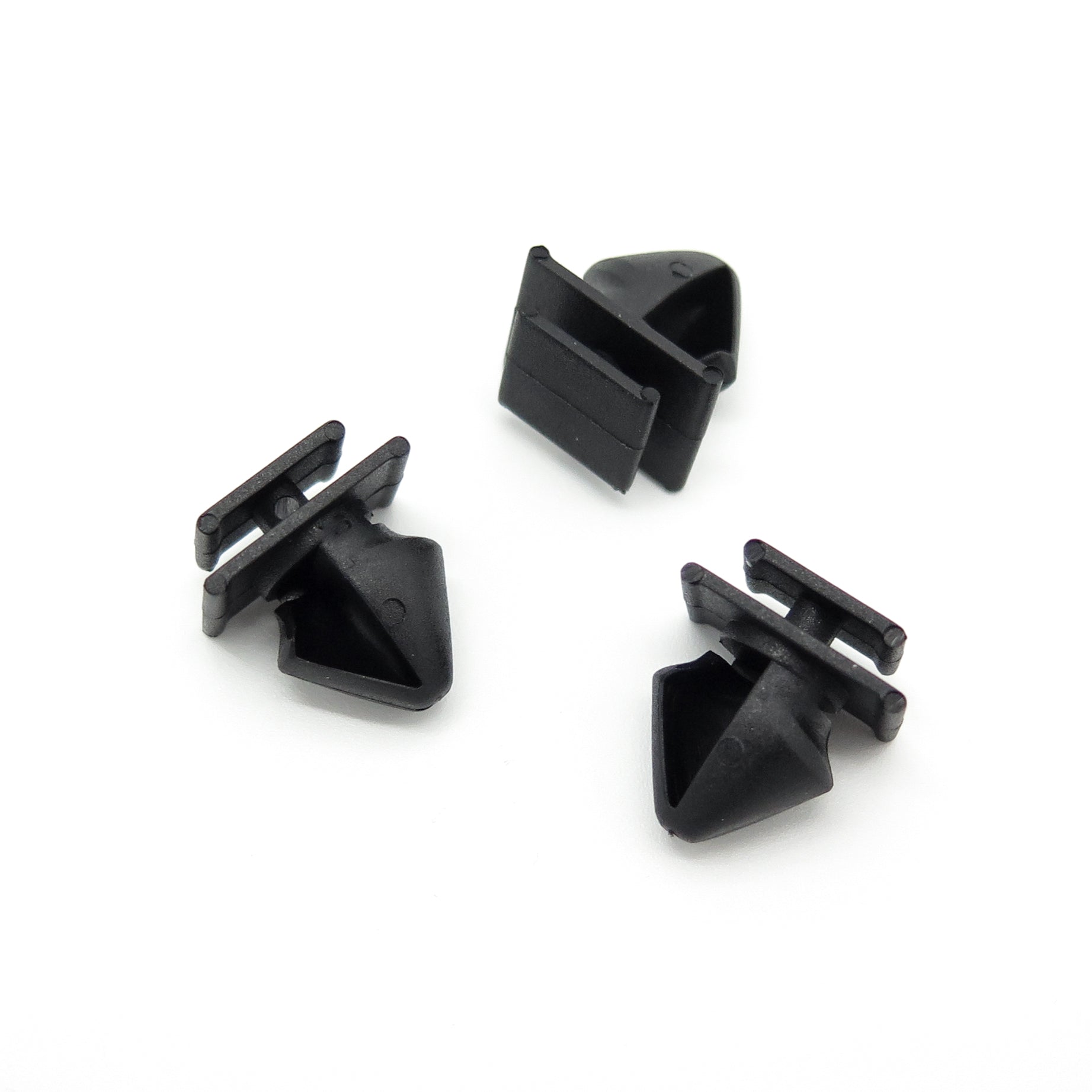 Exterior Door Moulding Clip, Black