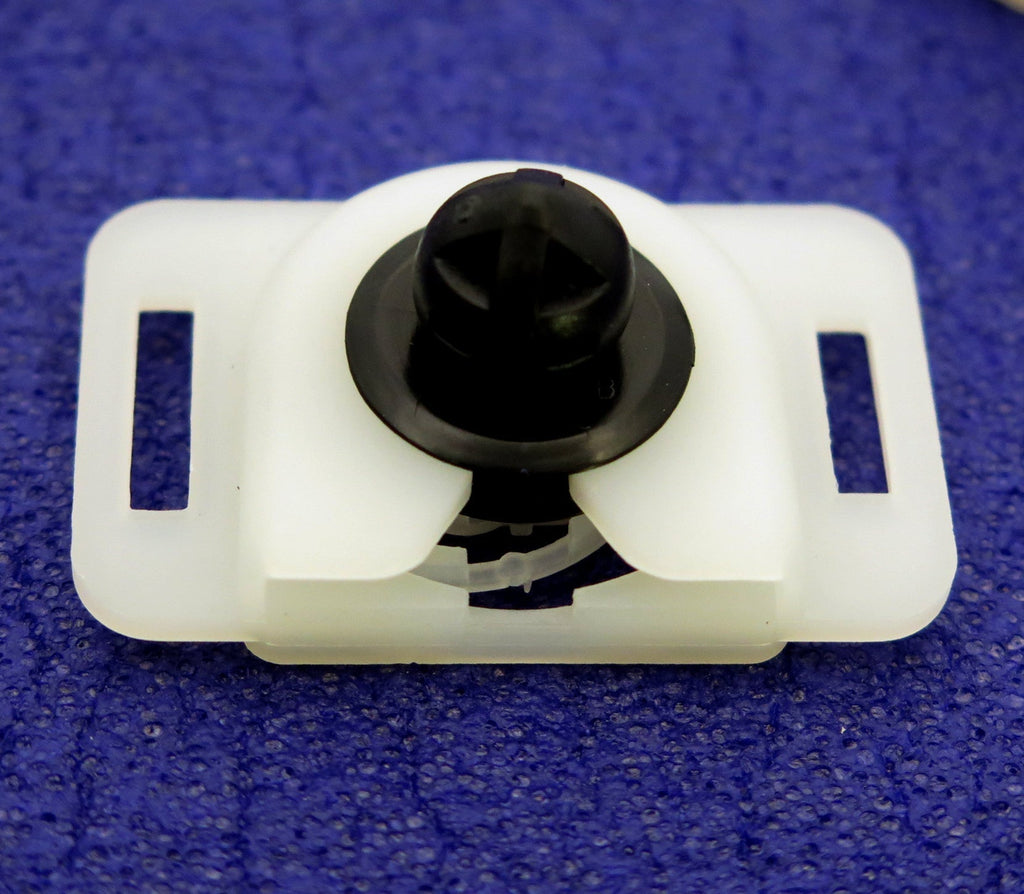 Interior Door Card Trim Clip - image 3