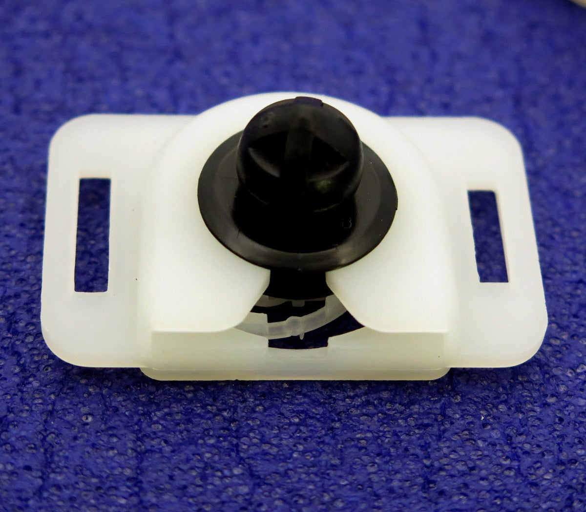 Interior Door Card Trim Clip - image 3