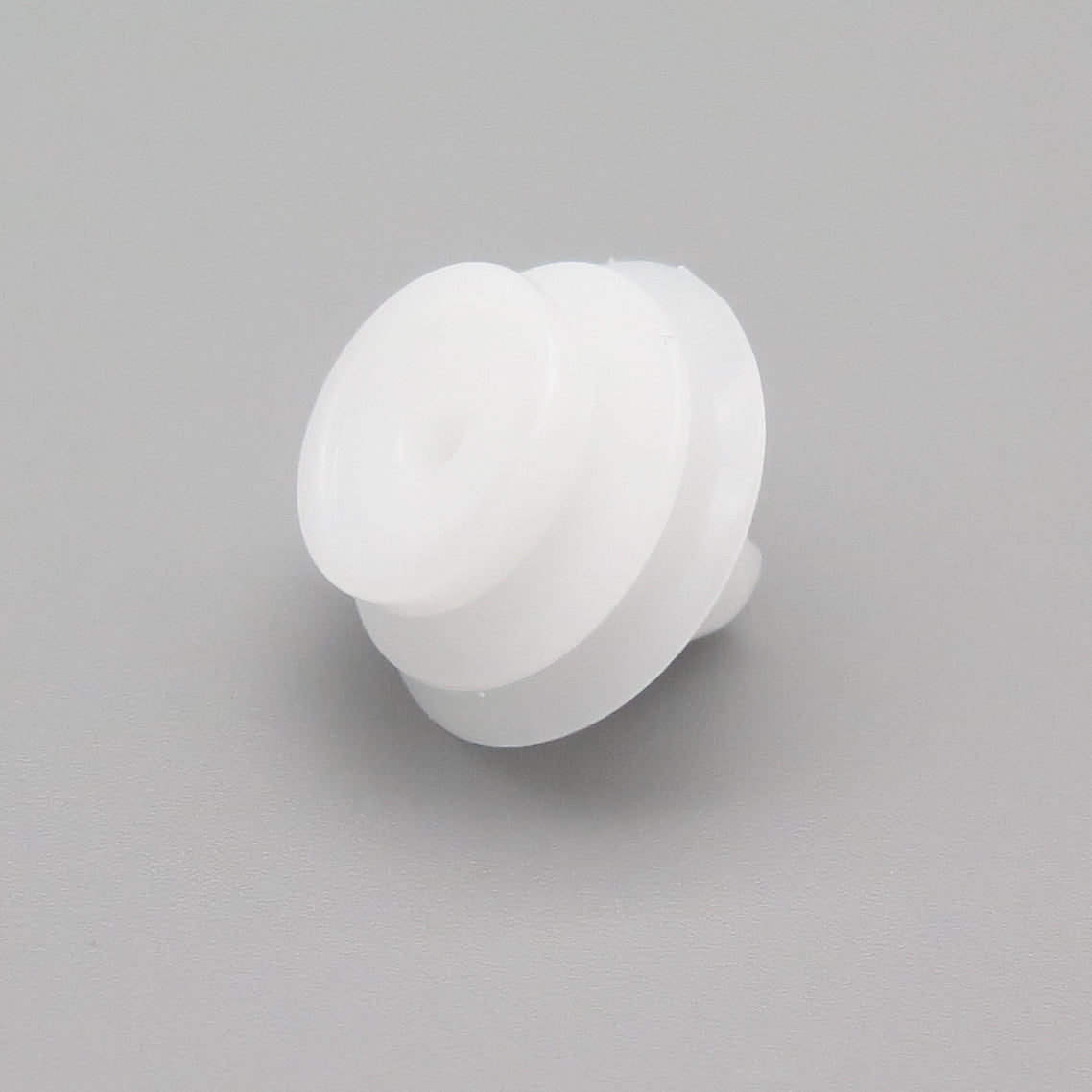 Plastic Fastener, Trim & Moulding Clip, White - image 3