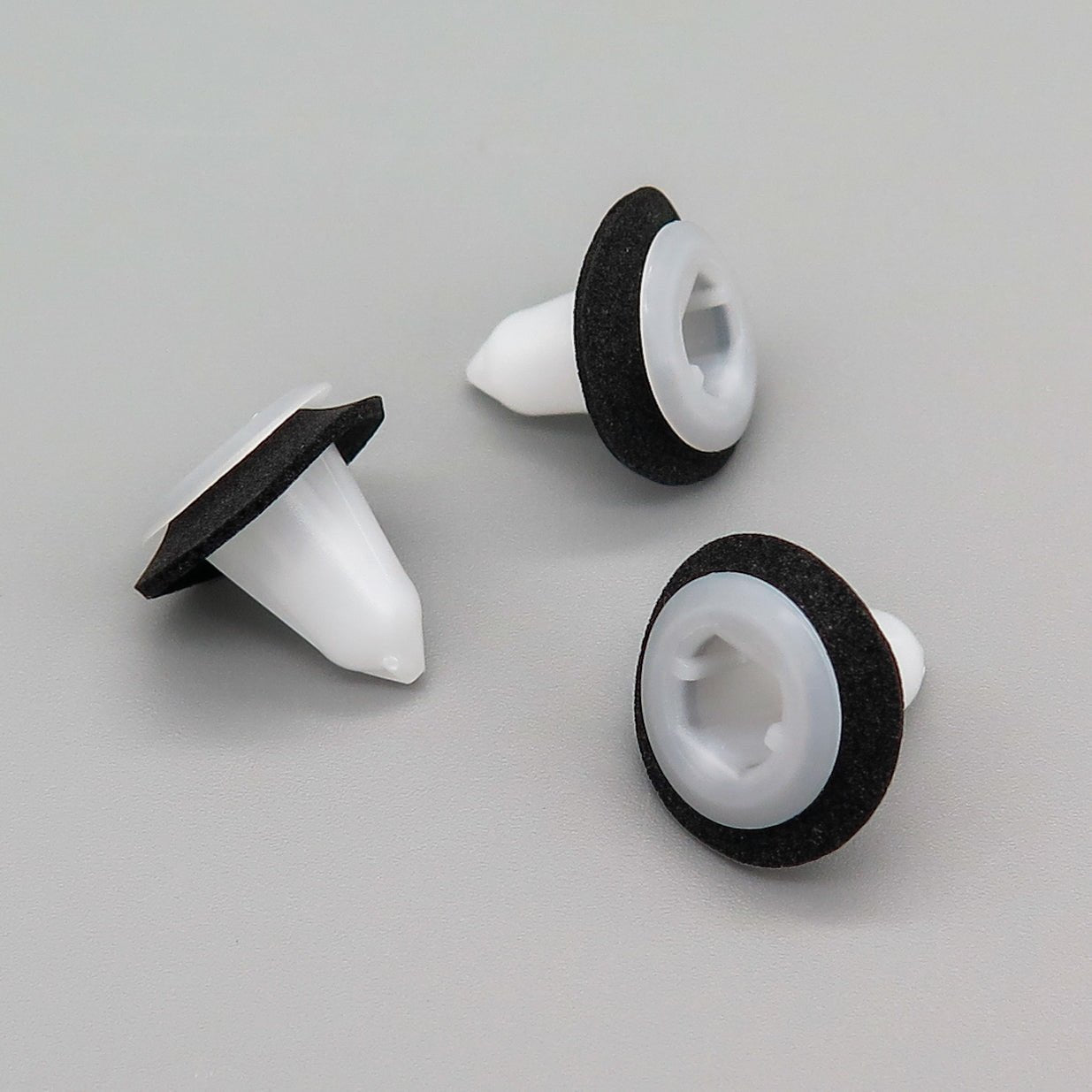 Screw Grommet, White with Washer