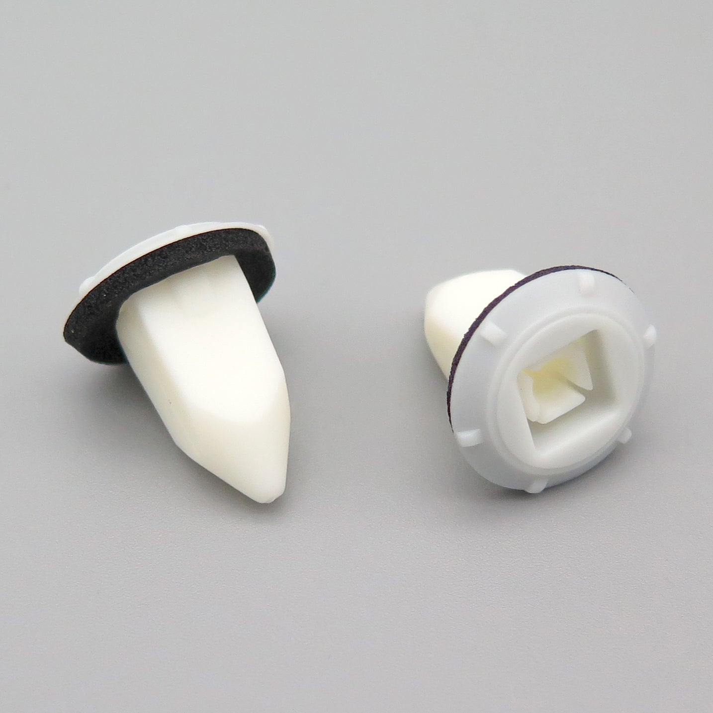 Plastic Screw Grommet, White with Seal - image 3