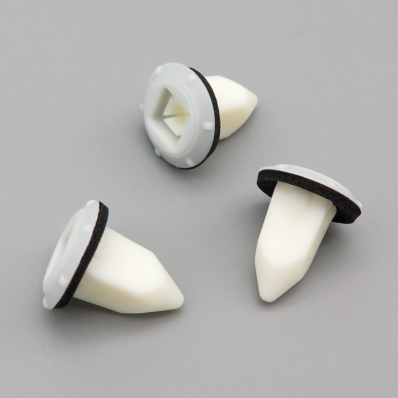 Plastic Screw Grommet, White with Seal