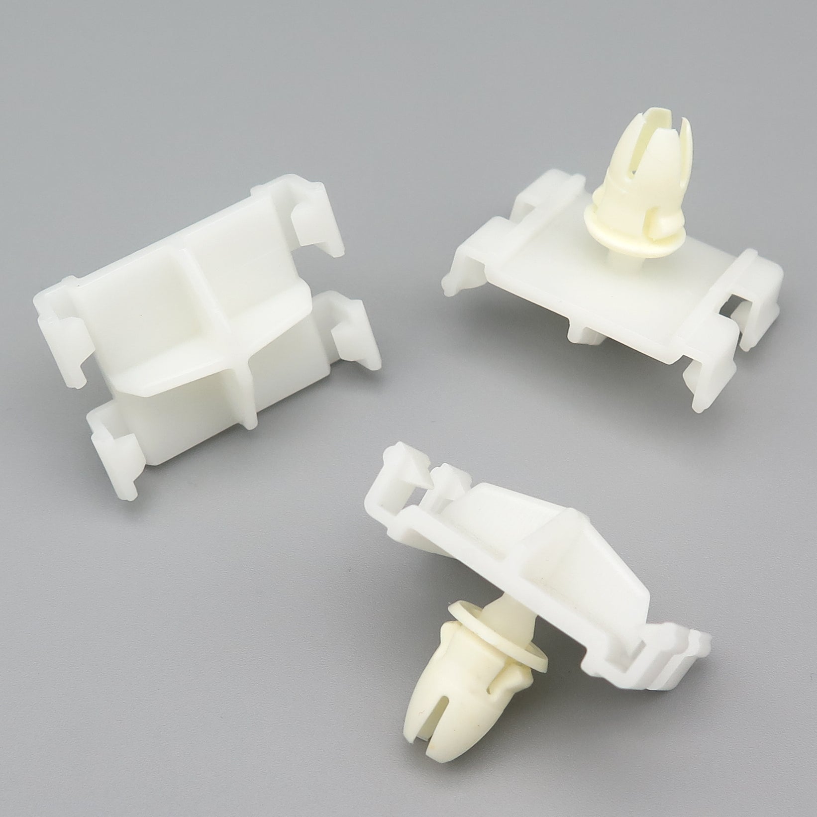 Side Moulding Clip, White with Grommet