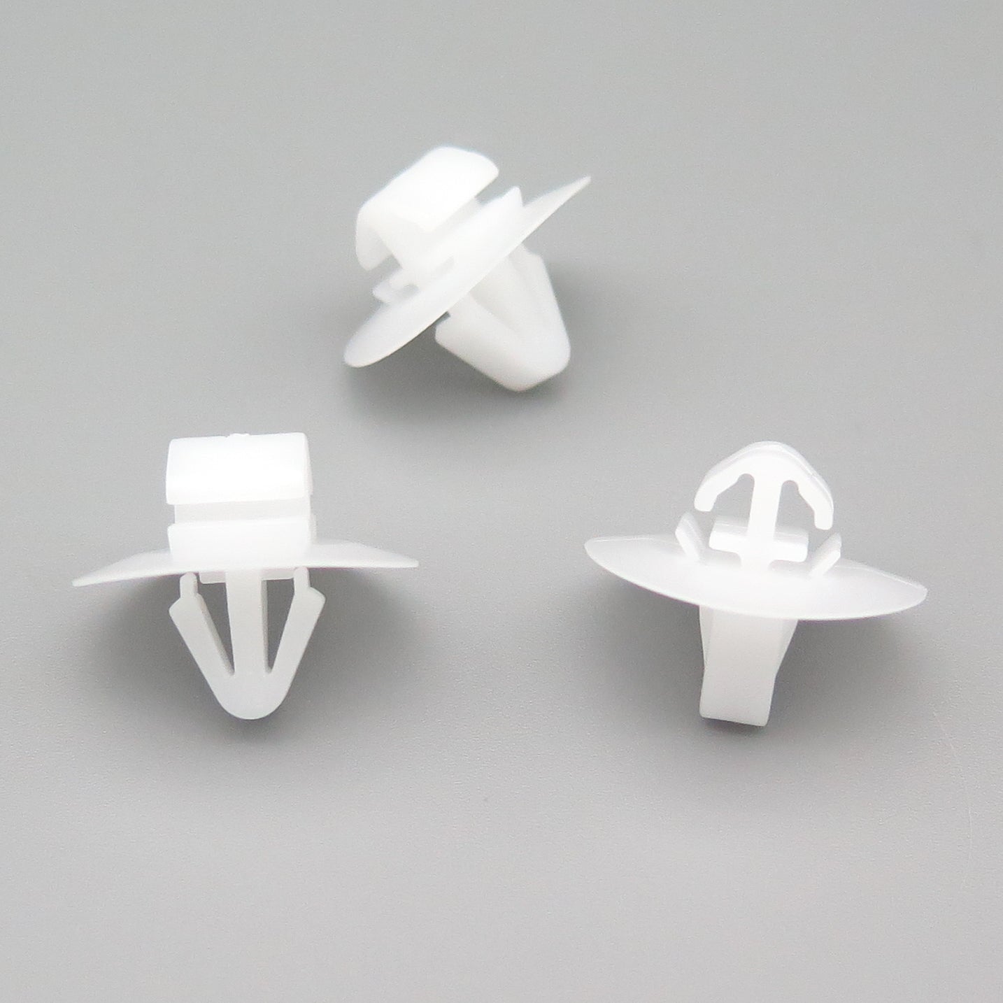 Body Moulding Clip, White - image 3