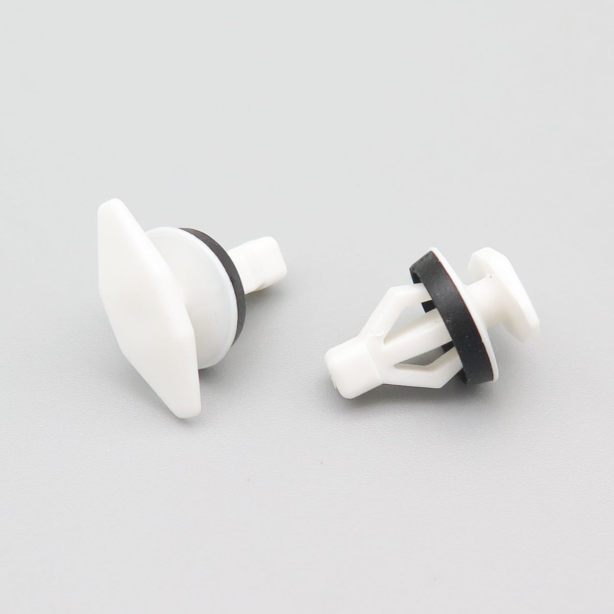 Weatherstrip Seal Clip, White with Rubber Seal - image 3